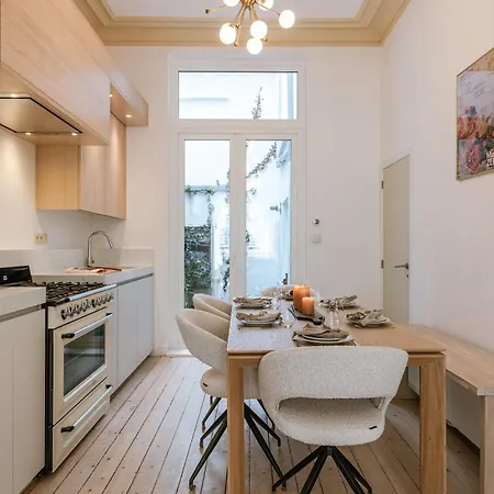 Huswell - Relaxing With Private Sauna