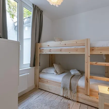 Huswell - Relaxing With Private Sauna