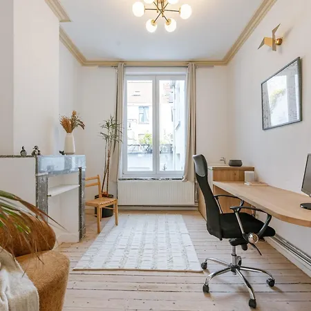 Huswell - Relaxing With Private Sauna וילה